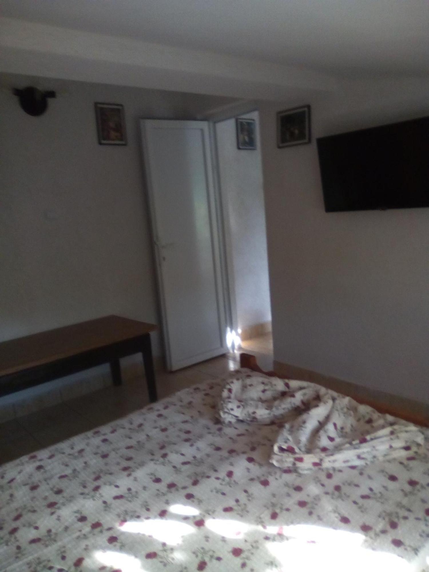 Apartamente Pinciuc คอสติเนช ภายนอก รูปภาพ